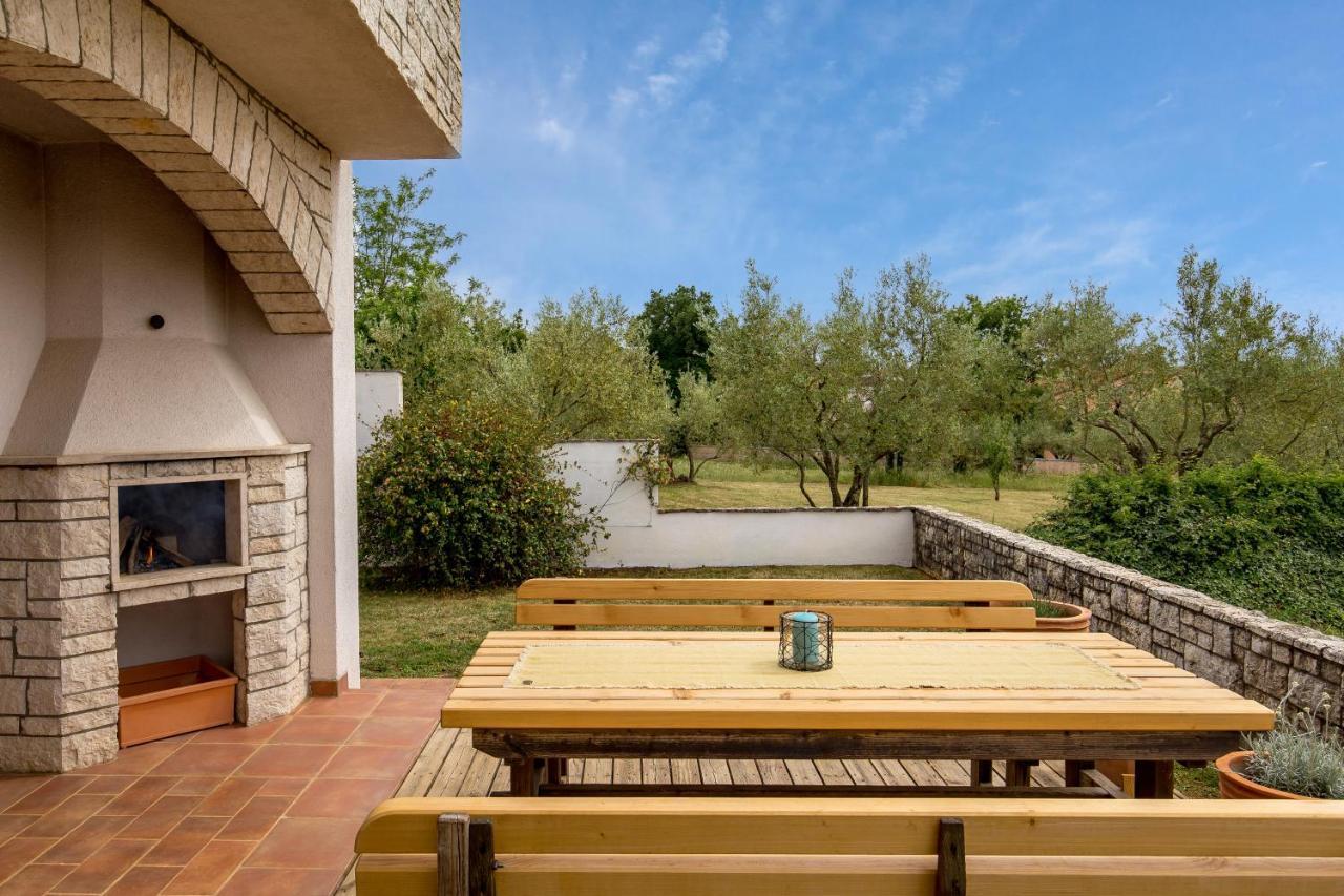 Holiday Home Bellavista Tar-Vabriga エクステリア 写真